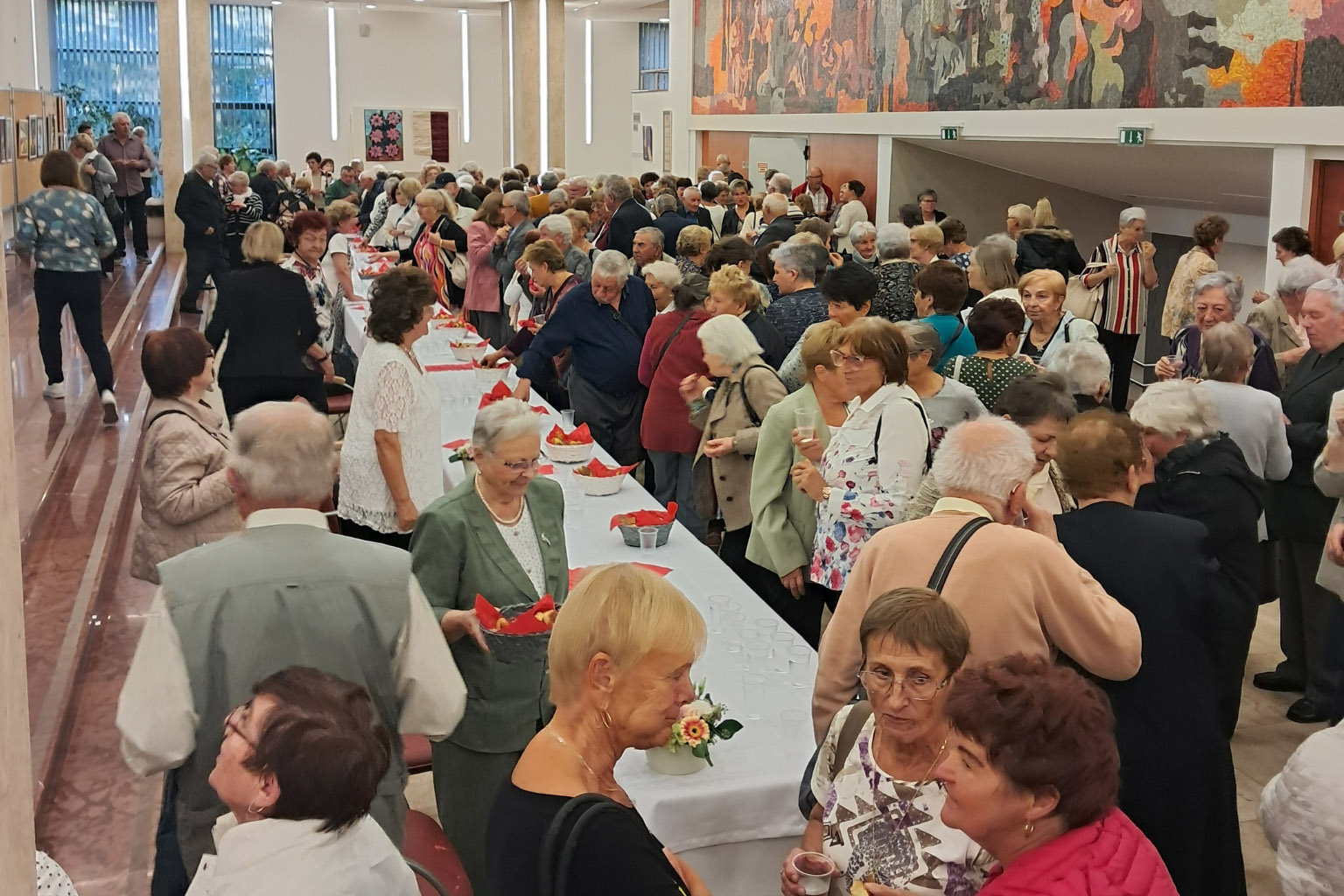 idosek-vilagnapj-szekszardon-a-deli-szomszedokkal